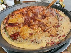 -黄潇洒老火锅(九眼桥宏济巷店)