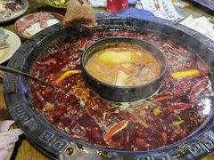 -黄潇洒老火锅(九眼桥宏济巷店)