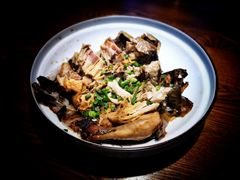 杭州叫花鸡-杭百味·大众精选杭帮菜(西湖音乐喷泉店)