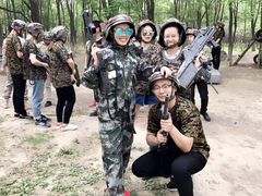 -亲兄弟真人CS团建拓展基地