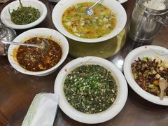 -椒香川流不息川菜馆(二七北路店)