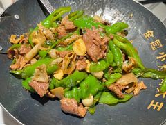 -费大厨辣椒炒肉(高铁吾悦广场店)