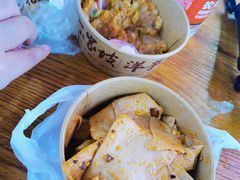 -八一路好吃街(雨田商务大厦店)