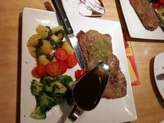 -必胜客(城西银泰店)