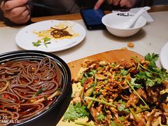 -十二饭点·川菜(北站圆融店)