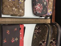 -COACH蔻驰(赛特奥特莱斯店)