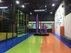 -蹦贝运动中心·蹦床·攀岩·闯关(龙岗店)