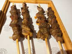 -鸣记脆皮烤鱼(三八广场店)