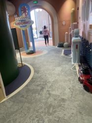 -奈尔宝·儿童乐园·亲子餐厅(前滩店)