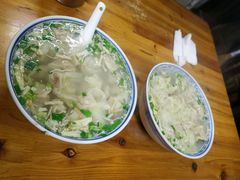 -胖子馄饨坊(天目大厦东南)