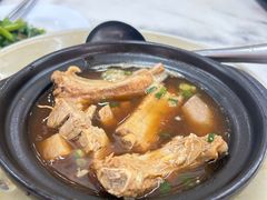 -新峰肉骨茶