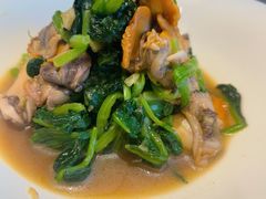 菠菜拌毛蛤蜊-味莊·青岛菜(云霄路店)