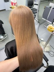 -首脑美发沙龙