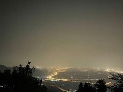 -鬼笑石后山停车场