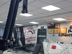 -象佳订制健身(中山公园旗舰店)