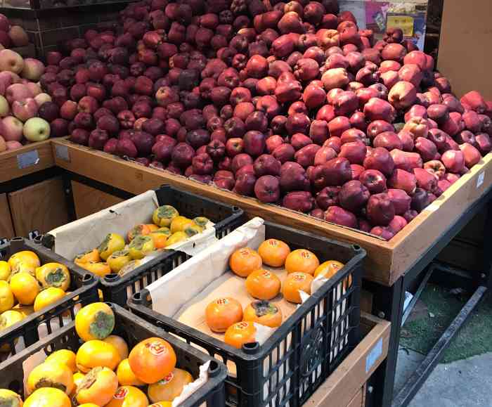 家辉生鲜(经七路店)-"家辉生鲜在郑州有很多家连锁店,这俩位于经.