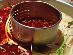 -佬土鹅肠火锅(解放路店)