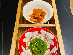 -山川小町·极番烧肉(新地假日广场店)