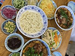 老北京炸酱面-门框胡同百年卤煮(新街口店)