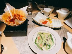 -穹六人间 people 6(岳阳路店)