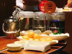 -海底捞火锅鲜切牛肉主题店(长寿路店)