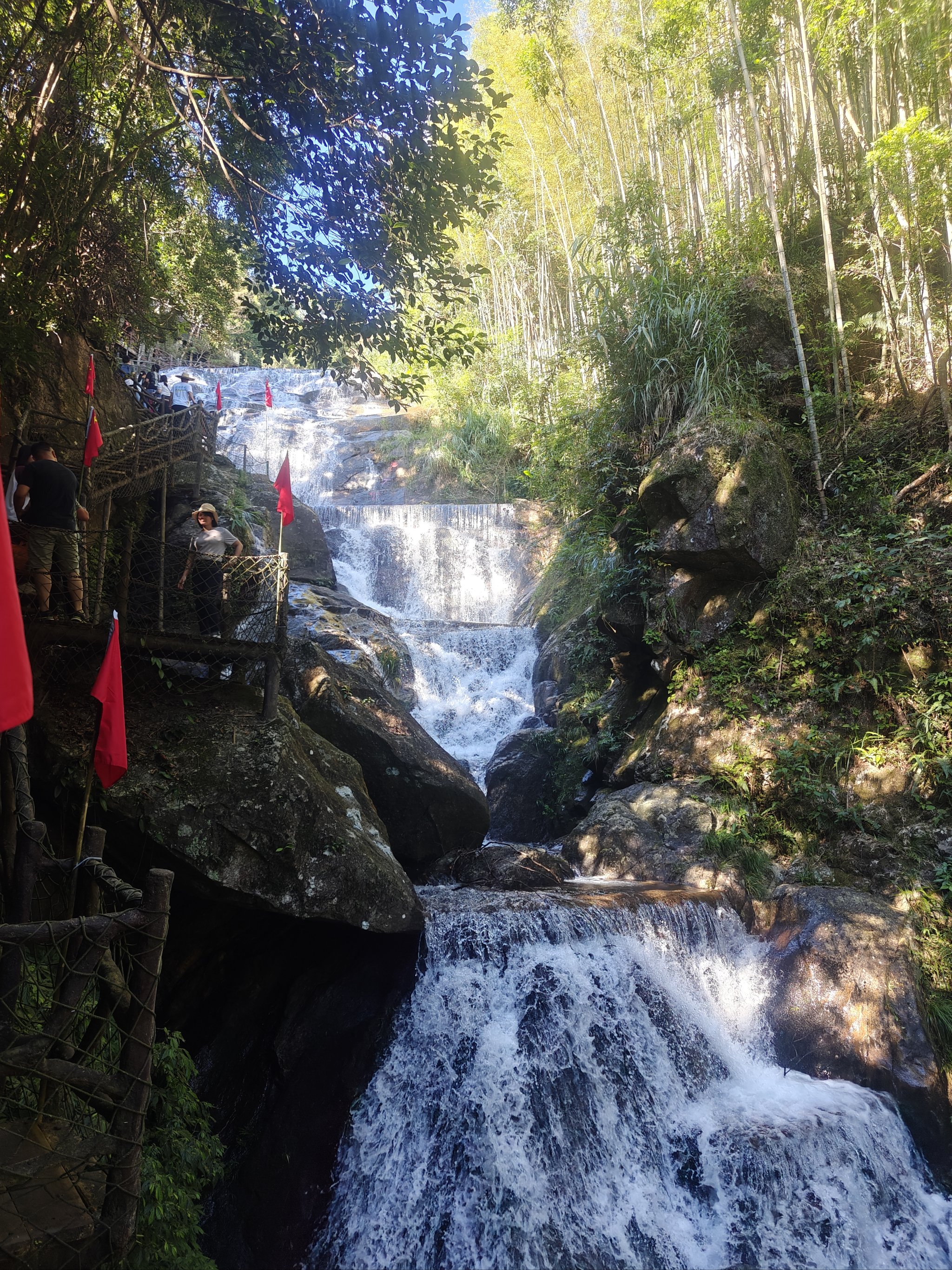 许家崖风景区仙人洞图片