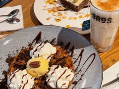 -Moka Bros 摩卡站(嘉华店)