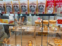 面包甜点陈列柜-味多美蛋糕(静安庄店)