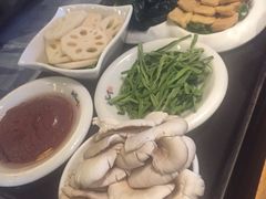 -纸盐河码头火锅(十八梯店)