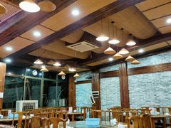 大堂-绿雅居原生态农庄(小涌店)