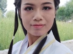 -九月鹰飞汉服摄影工作室