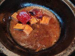-阿瓦山寨·湘菜现炒·剁椒鱼头王(咸阳总店)