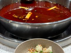 -肖肖酸萝卜鱼火锅(总店)