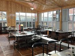 -粘豆包柴火铁锅炖