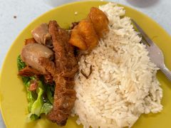 -直落玻璃（瓦煲）肉骨茶