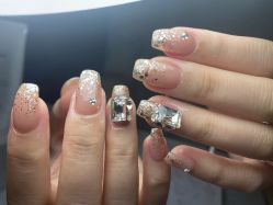-Meet Nail 美睫·美甲