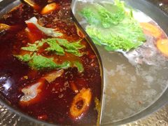 鸳鸯锅-巴邑火锅(江北万达店)