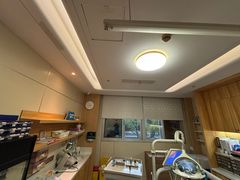 -上海仁爱医院口腔科 · 种植