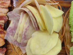 -香香腊排骨.野生菌火塘总店(束河店)