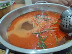 -苗伯妈酸汤火锅