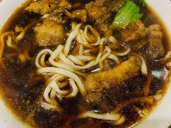 -清真吴记门钉肉饼·喜多利
