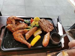 -必胜客(世纪港湾店)