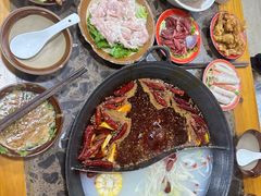 -谭记重庆老火锅(总店)