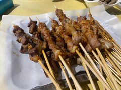 碳烤羊肉串-小田油焖小龙虾(双井店)