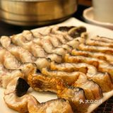 又是长见识的一顿！！现点现🔪的烤活鳗...