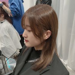 点击看大图 -愉己冥想·护发专门店
