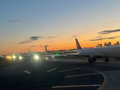 -爱德华·劳伦斯·洛根将军国际机场