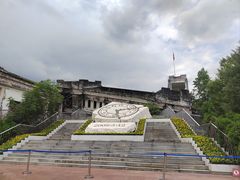 -四川汶川特大地震漩口中学遗址
