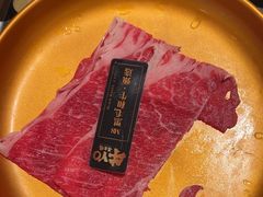 -牛YO寿喜烧·铁板烧和牛火锅自助(市府恒隆店)