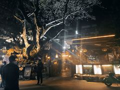 -城墙外BAR